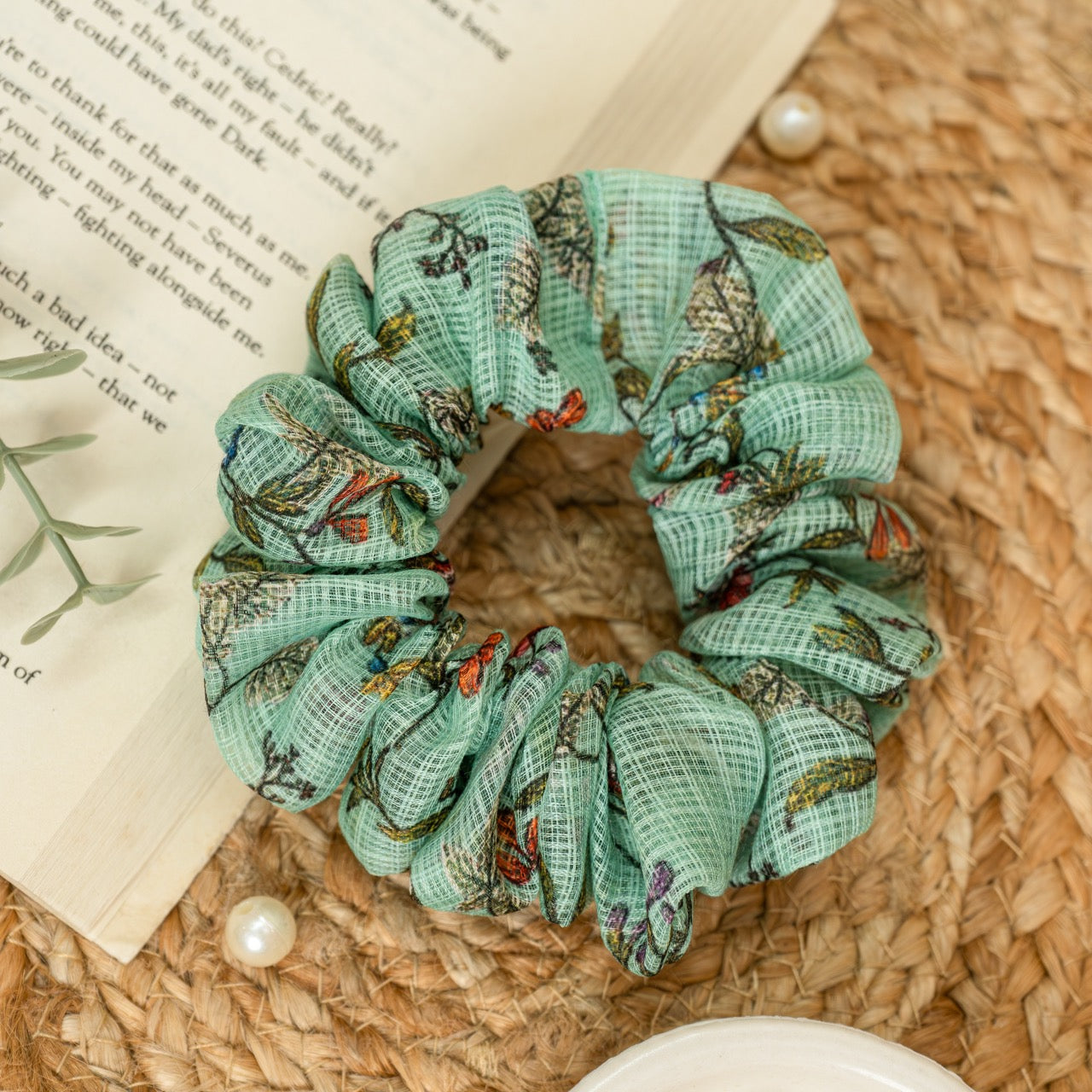 Hailey Dura-Flex Scrunchie