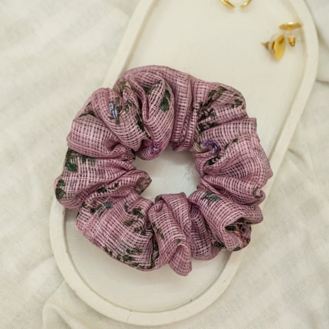 Lana Dura-Flex Scrunchie