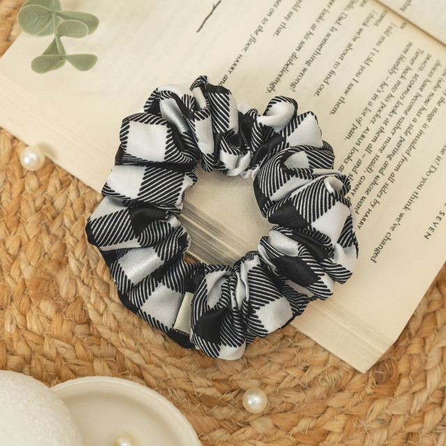 Salt & Pepper Dura-Flex Scrunchie