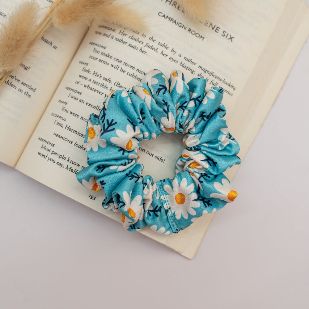 Blue Daisies Dura-Flex Scrunchie