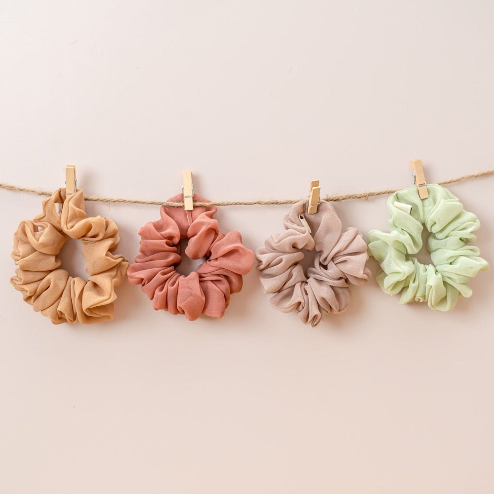 Emilia (Set of 4 Dura-Flex Scrunchies)