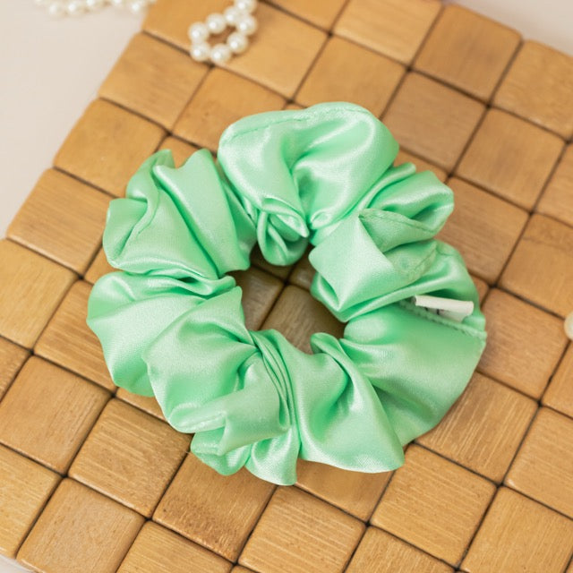 Fern Green Dura-Flex Scrunchie