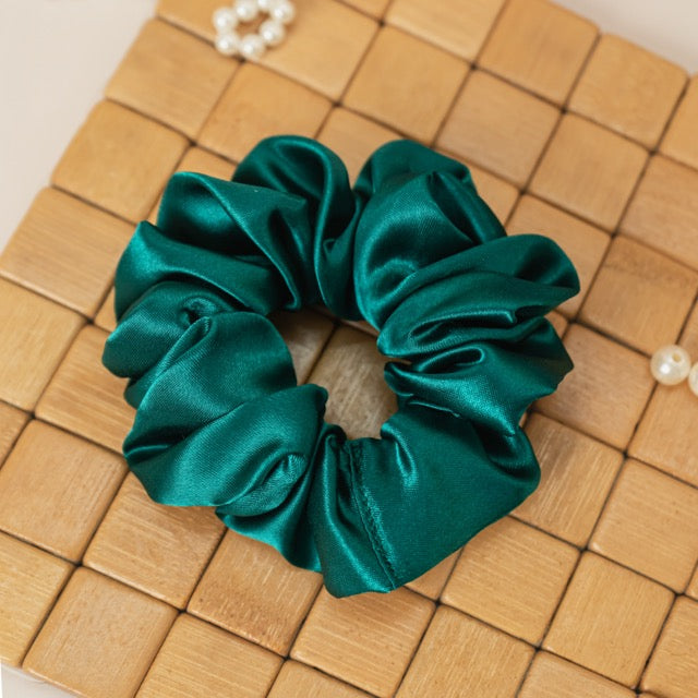 Castleton Green Dura-Flex Scrunchie