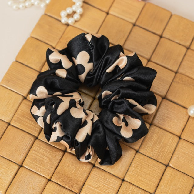 Go Retro Dura-Flex Scrunchie