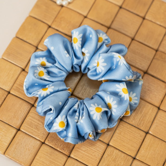 Oopsy Daisy Dura-Flex Scrunchie