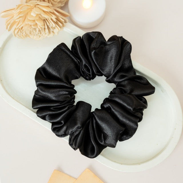 Obsidian Black Dura-Flex Scrunchie