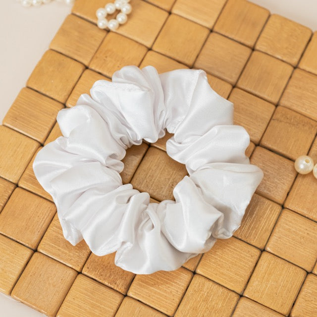 Pearl White Dura-Flex Scrunchie