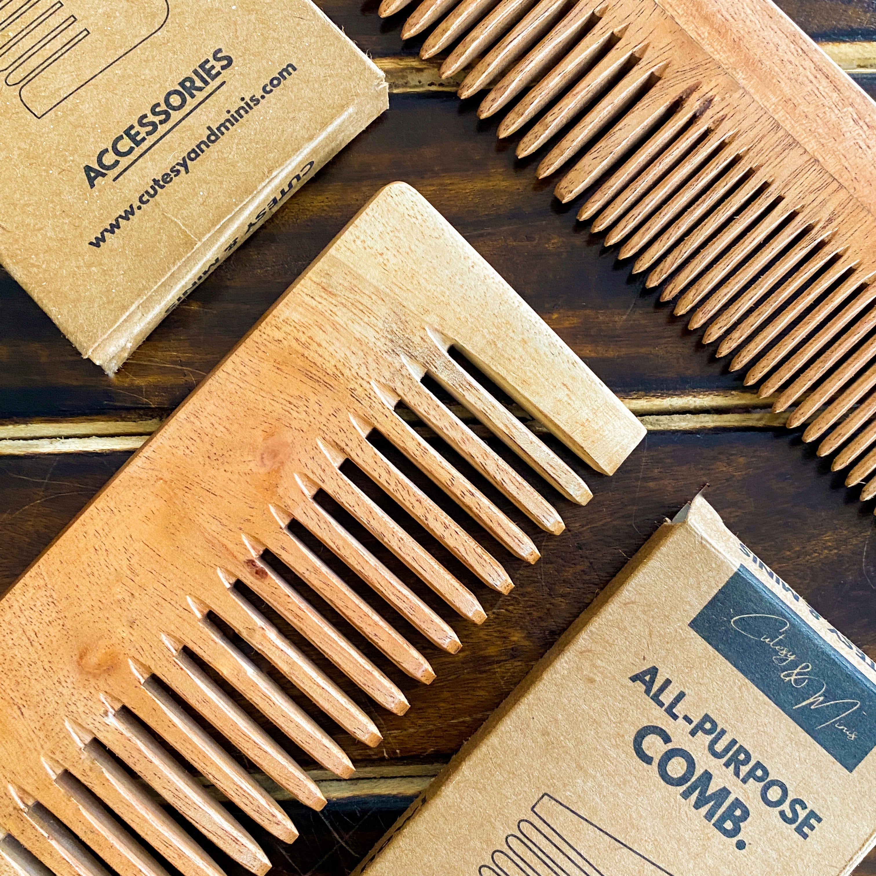 Oil Treated Neem Wood Comb